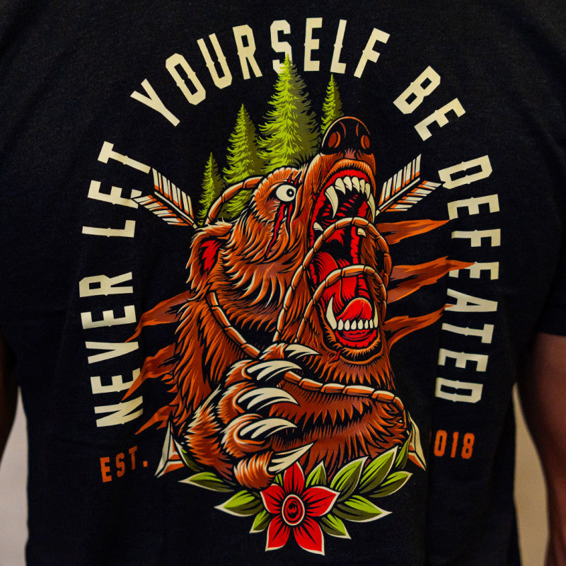 JUST HANG - Men's T-shirt "Bear Gets Up"